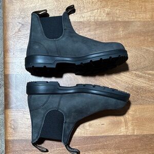 Blundstone Classic Chelsea Boots #587 - Rustic Black - AUS UK 5/USA W’s 8 M’s 6
